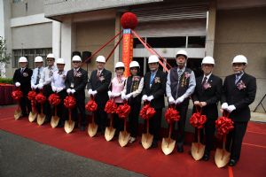 AIDC chairman Anson Liao (6th from left) and VIPs break ground for the aerospace maker's TACC-19 factory. (photo from AIDC)