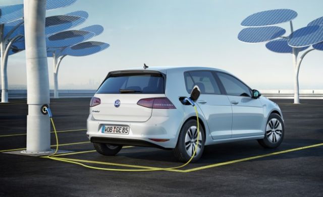 In the first quarter of 2015, the Volkswagen e-Golf was the dominant model among consumers in Norway, whose market share of EV/PHEV registrations was the highest among eight industrially advanced nations, according to IHS Automotive. (photo from Internet)