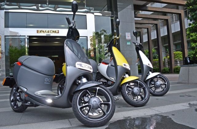 The Gogoro Smartscooter Lite, the entry-level version of the e-scooter, successfully helps Gogoro elevate sales volume and market share in Taiwan. (photo from UDN)