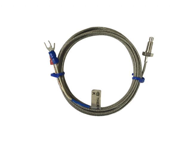 Chia Chi’s Class 0.4 threaded thermocouple