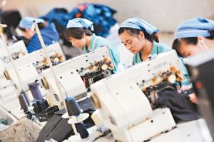 A third of Taiwanese manufacturers are optimistic about business outlook in the first half of 2016, according to TIER's survey.