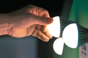 Everlight expects its performance in LED lighting business to keep growing amid a supply glut and lingering worries about continued price drops (photo courtesy of UDN.com).