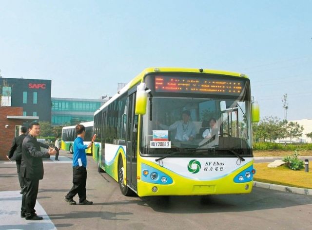 Taiwan-made electric buses offer a greater balance between quality and price than competing models from Japan and China (photo courtesy of UDN.com).