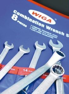 永啟豐實業自有品牌WIGA的開口扳手、梅花扳手。 業者／提供