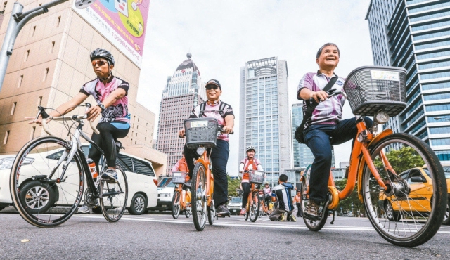 經濟部統計處公布台灣自行車與零件在海外市占率，於英國、德國、荷蘭、大陸都位居第一。 聯合報系資料照