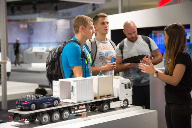 “Tomorrow’s Service & Mobility” in Hall 2 attracted an influx of visitors interested in technologies and products of the future (photo courtesy of Messe Frankfurt).