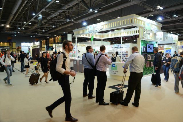 The trade fair in 2016 drew a large number of targeted buyers (photo courtesy of HKTDC).