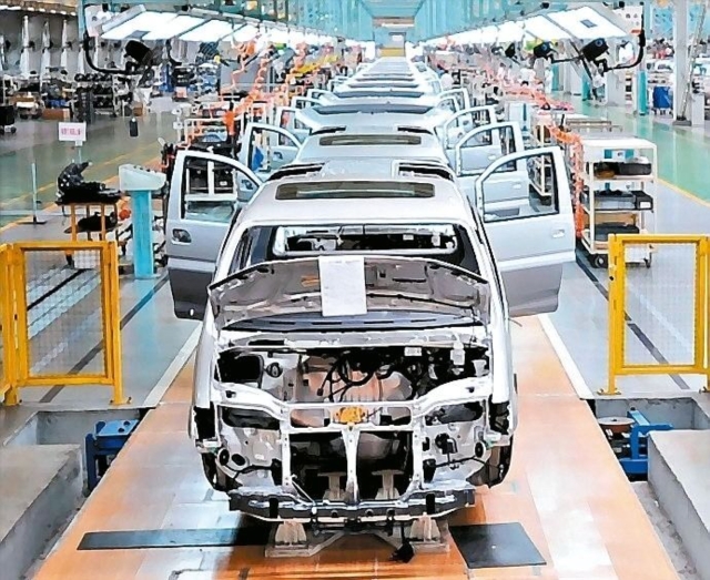 ever more automakers have actively set up their production in Vietnam, to bring significant changes to the fast-growing Southeast Asian auto market (photo provided by UDN.com).