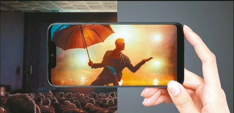 夏普首款OLED智慧手機「AQUOS zero」將於冬天開賣，意味夏普在OLED面板技術已經到位，有助鴻海爭取iPhone面板訂單。 取自夏普官網
