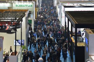 Bustling visitors tour the show grounds of the last edition of Automechanika Shanghai. (photo courtesy of Messe Frankfurt China)