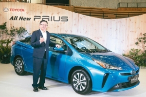 和泰車昨發表PRIUS改款新車，為年後車市戰開出第一槍。圖為和泰車總經理蘇純興。 和泰車／提供