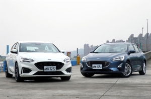 Ford Focus 5D ST-Line(左) & Ford Focus 4D。 记者林澔一／摄影
