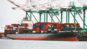 中鋼出奇招，協助產業界突破塞港缺櫃重圍，祭出「買鋼材、找貨櫃」策略。圖檔來源：聯合報系資料照
