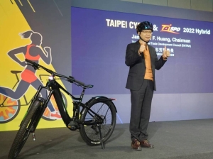 外贸协会董事长黄志芳于开幕致词提及，这次展出引领自行车及运动产业全新的生态系，并且看到产业趋势新变化。图档来源：联合报系
