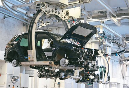 中國大陸解封、復工後,大陸地區汽車OEM零組件市場客戶遞延訂單搶出貨。(路透) 中國大陸解封、復工後,大陸地區汽車OEM零組件市場客戶遞延訂單搶出貨。(路透)