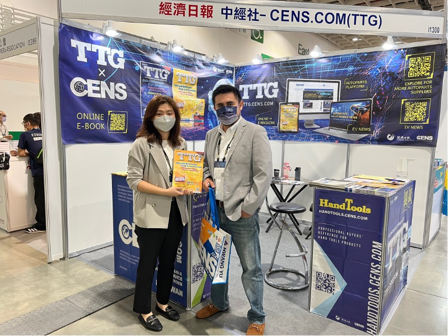 CENS’ professional magazines published in 2022 AMPA are well-recognized by international buyers. (Photo courtesy of CENS)