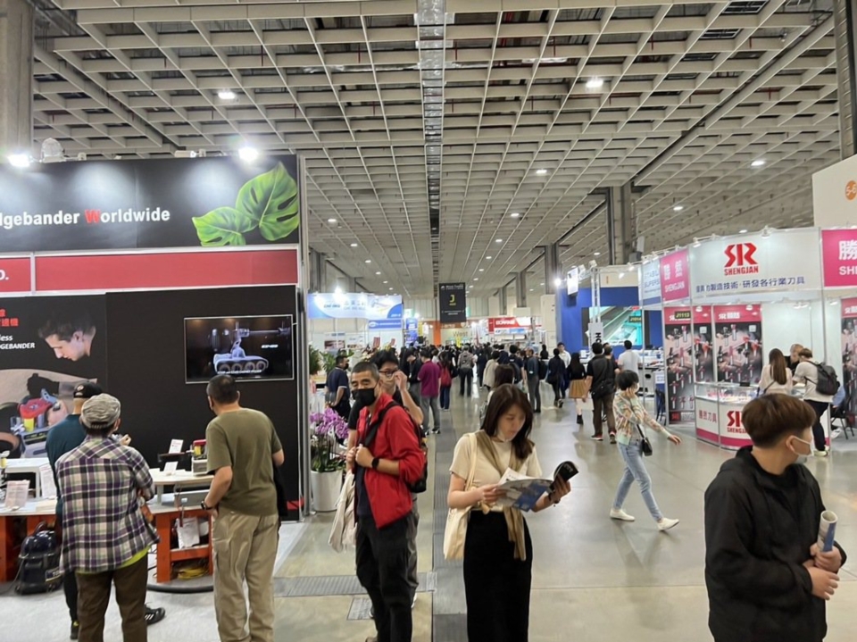2023台灣國際木工機械展WOOD TAIWAN參觀人潮創歷屆紀錄。 黃奇鐘／攝影