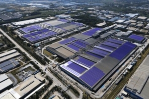世界最大太陽能屋頂：關西電力泰國子公司正在該工廠安裝超過 18 個足球場大小的太陽能電池板，為Falken 輪胎的歐洲市場製造產品。 泰國投資委員會/提供