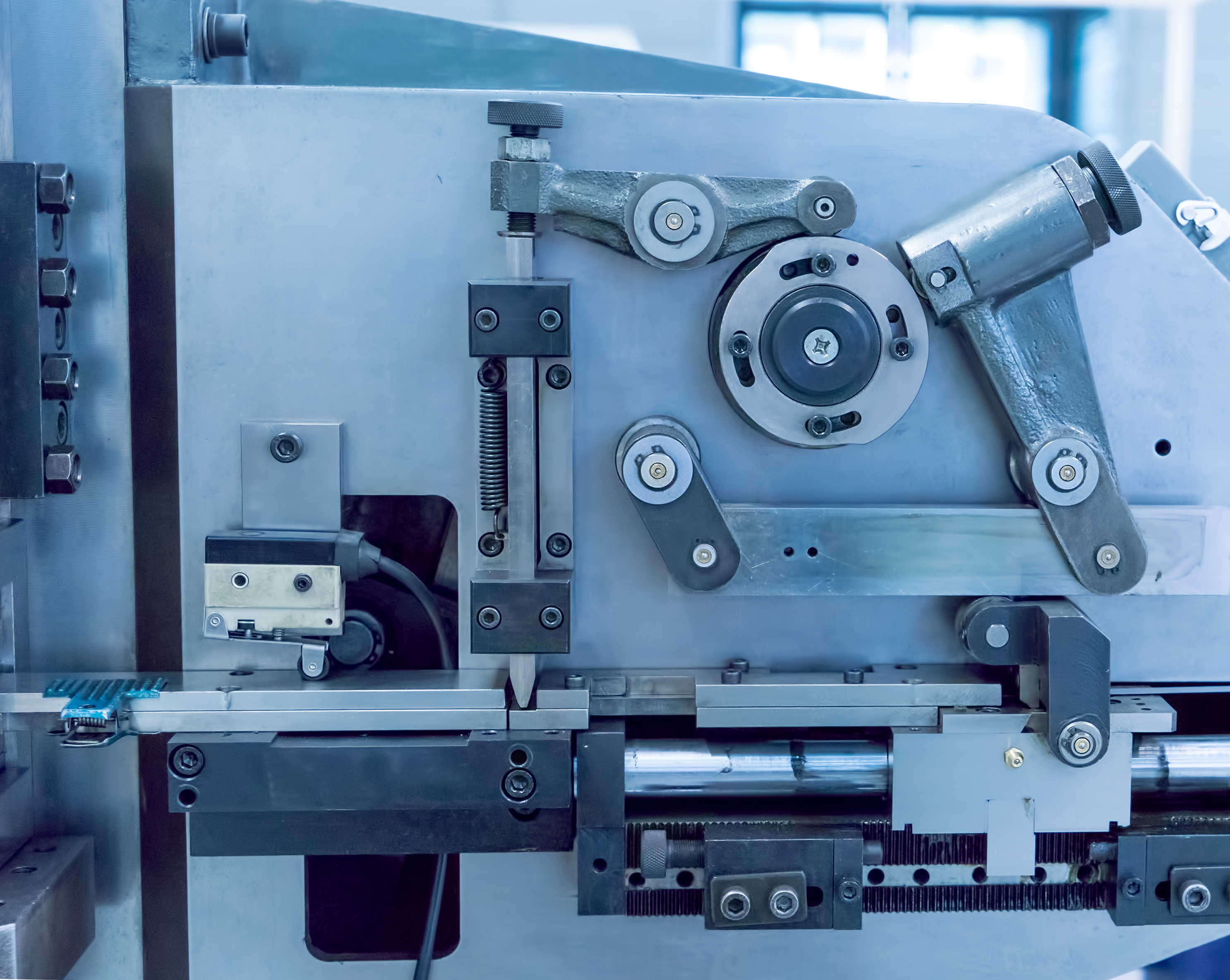 Taiwan's Machine-Tool Heavyweights Plan Strategies on Trump Tariff 