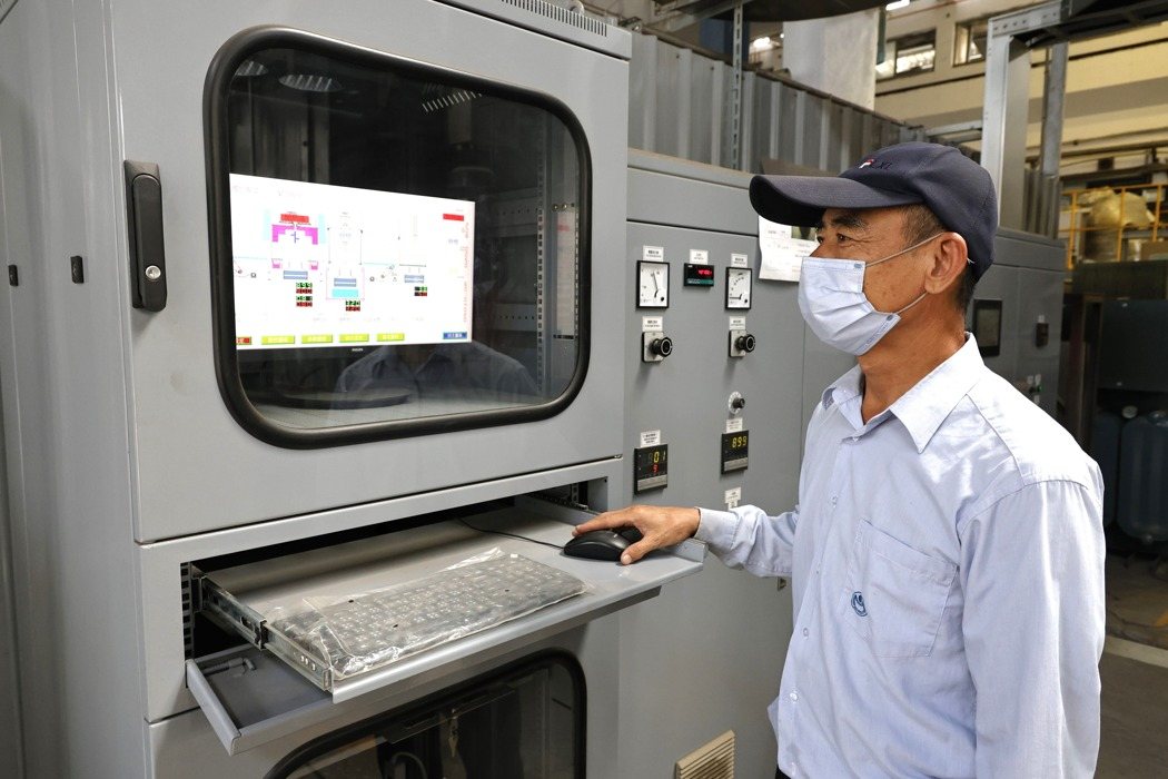 MIRDC established Taiwan’s first ADI pilot plant, featuring precise ±6°C furnace control and real-time temperature monitoring.
