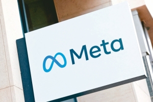 Meta智慧眼镜热卖，今年上半年销售额较去年同期激增逾三倍。（路透）