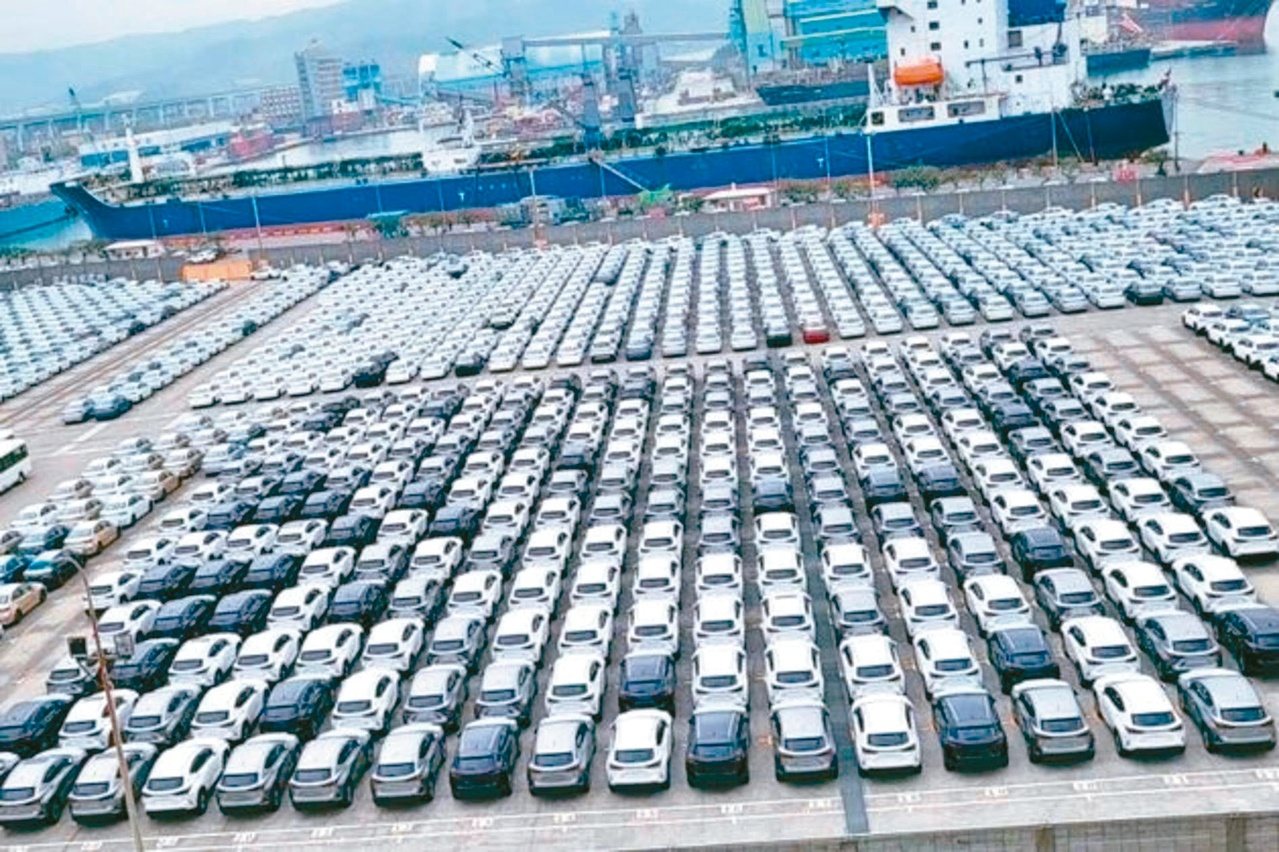 政策利多支持，車市民俗月衝出佳績。聯合報系資料照