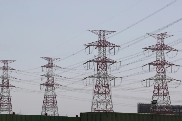 美國對台關稅傳出可能降至15%且不疊加，傳產業大受激勵，包括機械、工具機、手工具、重電等業者異口同聲表示，如果是真的「終於可以鬆一口氣、訂單可望回流」，是大好消息。 聯合報系資料照