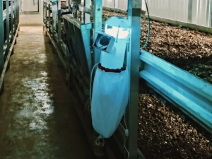 菇舍智慧型LED灯灭虫模组。 农试所／提供