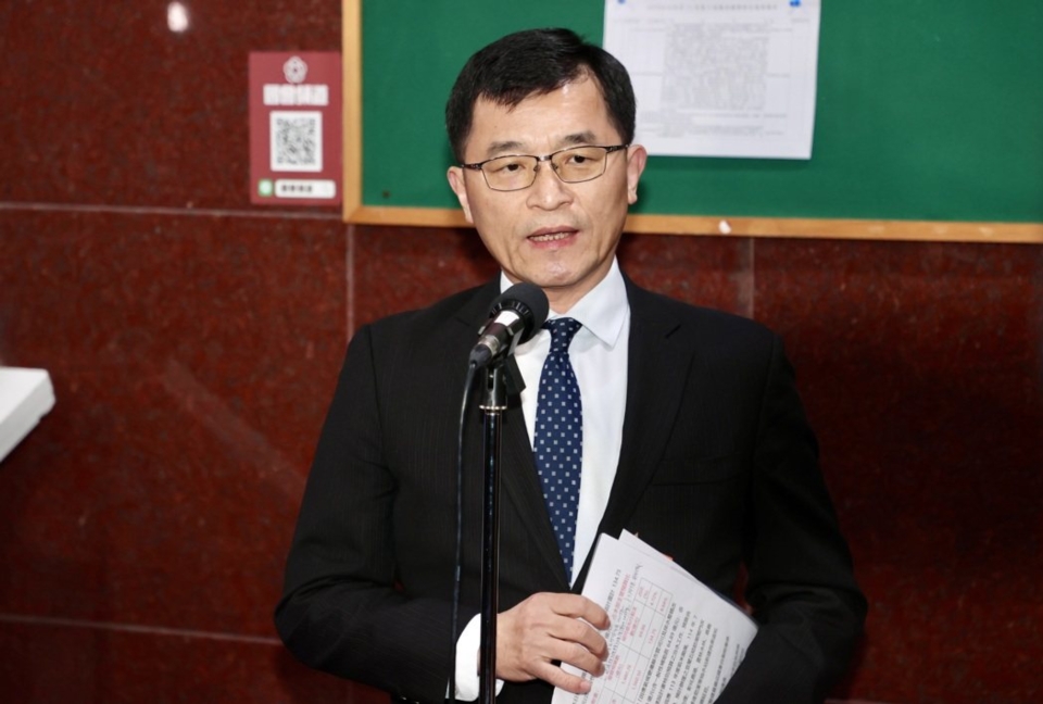 經濟部次長何晉滄今日表示，推估我國出口、產值及就業所受到的衝擊已大幅減緩，台灣業者獲得相對優勢。圖／本報資料照片