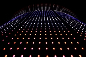 MicroLED 创新应用 业者跟著火</h2>