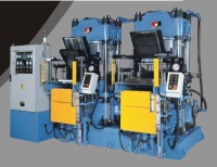 Vacuum Type Compression Molding Machine (With Special Mold-Releasing Mec Hanism)