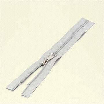 No. 4 Nylon Zipper No. 4 Nylon Zipper
