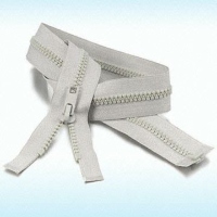 No. 8 Plastic Zipper