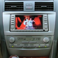 6.5” 2-Din Downward-Sliding LCD Monitor with DVD Player