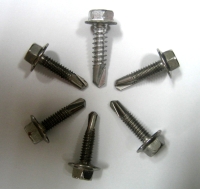 Bi-metal self-drilling screws