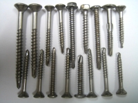 Bi-metal self-drilling screws