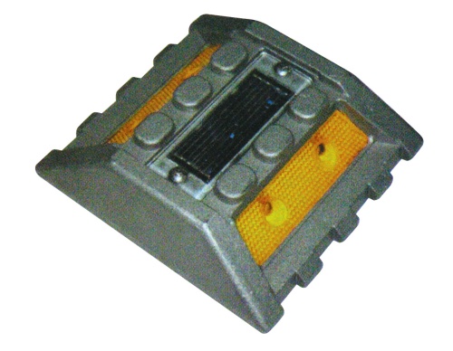 T570 Standard Solar-Powered Reflective Pavement Markers T570 Standard Solar-Powered Reflective Pavement Markers