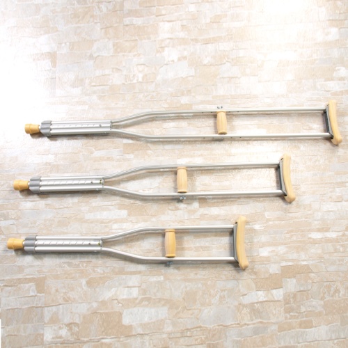Crutches (big/medium/small)