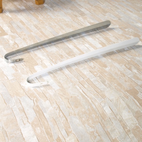 Electroplated shoehorn of iron