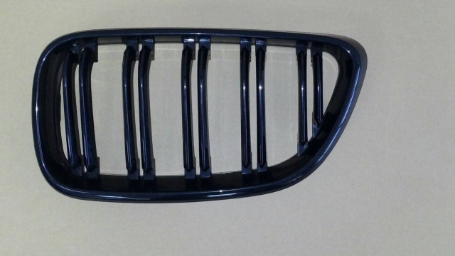 TUNING GRILLE FOR BM F22, GLOSS BLACK
