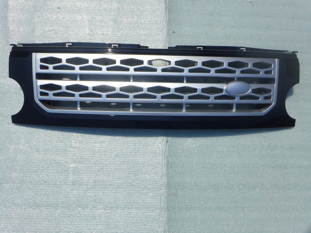 GRILLE GLOSS BLACK+SILVER MESH, Discovery 4 Look