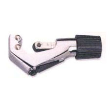 Tube cutter Tube cutter
