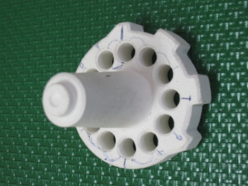 Ceramic hinder son Ceramic hinder son