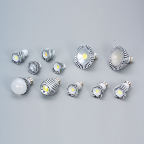LED 面光源球型灯泡