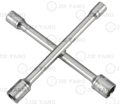 Cross wrench
