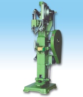 Medium-Size Riveting Machine Medium-Size Riveting Machine