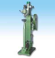 Bottom Riveting Machine Bottom Riveting Machine