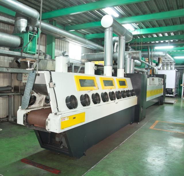 Heat treatment equipment