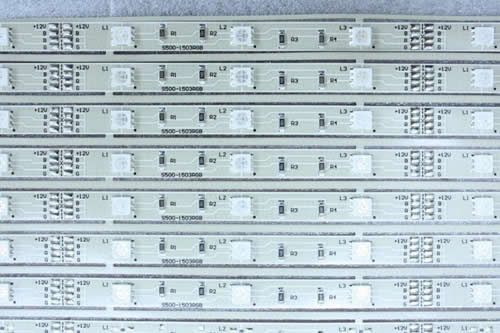 Flexible Mini Tri-Chip/Rgb LED Strip Flexible Mini Tri-Chip/Rgb LED Strip