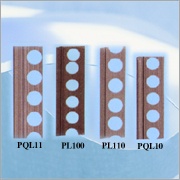 Plastic moldings for dividing cut stones Plastic moldings for dividing cut stones